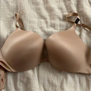 Victorias secret beige bra🔥 32DD